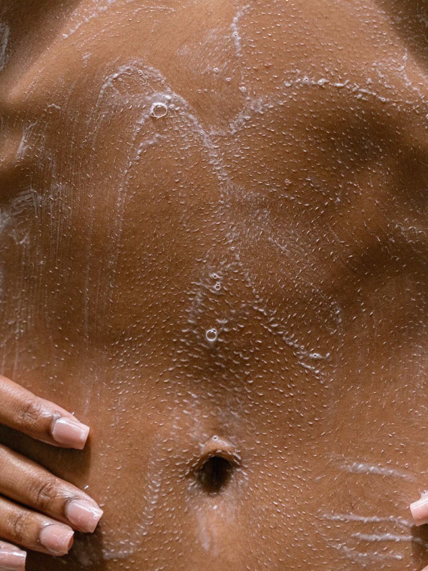 Almond + Vanilla Body Wash - Image 5